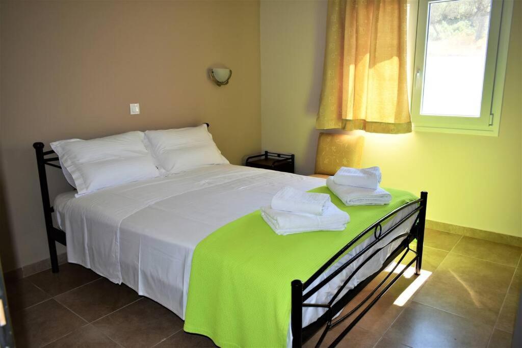 Smailis Apartment 1 Koroni  Exterior photo
